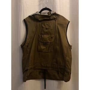 Nikelab AAE 1.0 Vest Hazel Rush and Black m xlarge
